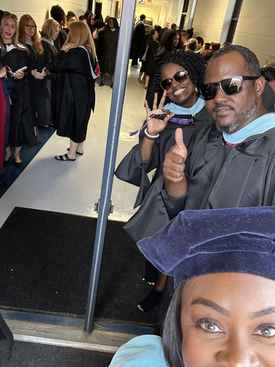 DrTALarry's tweet photo. What an amazing GRADUATION CEREMONY for our scholars!! This class is SPECIAL!! Congratulation on a job well done!! #YearofFIRSTSโค๏ธ๐ค๐ #SCHSclassof2023 #EPIC๐ช๐พ #givingstudentsacompetitiveadvantageโค๏ธ๐๐ช๐พ๐๐๐๐ https://t.co/gjZcv8vseC