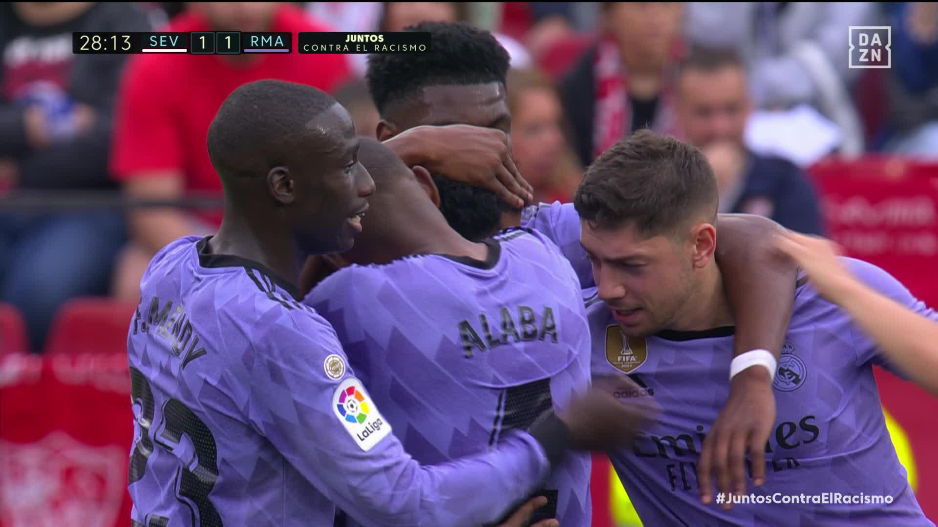 Páralo... ¡SI PUEDES! 😳😳😳

@RodrygoGoes convierte su octavo gol en LaLiga y pone el empate en Sevilla ✨ 

#LaLigaEnDAZN ⚽”
