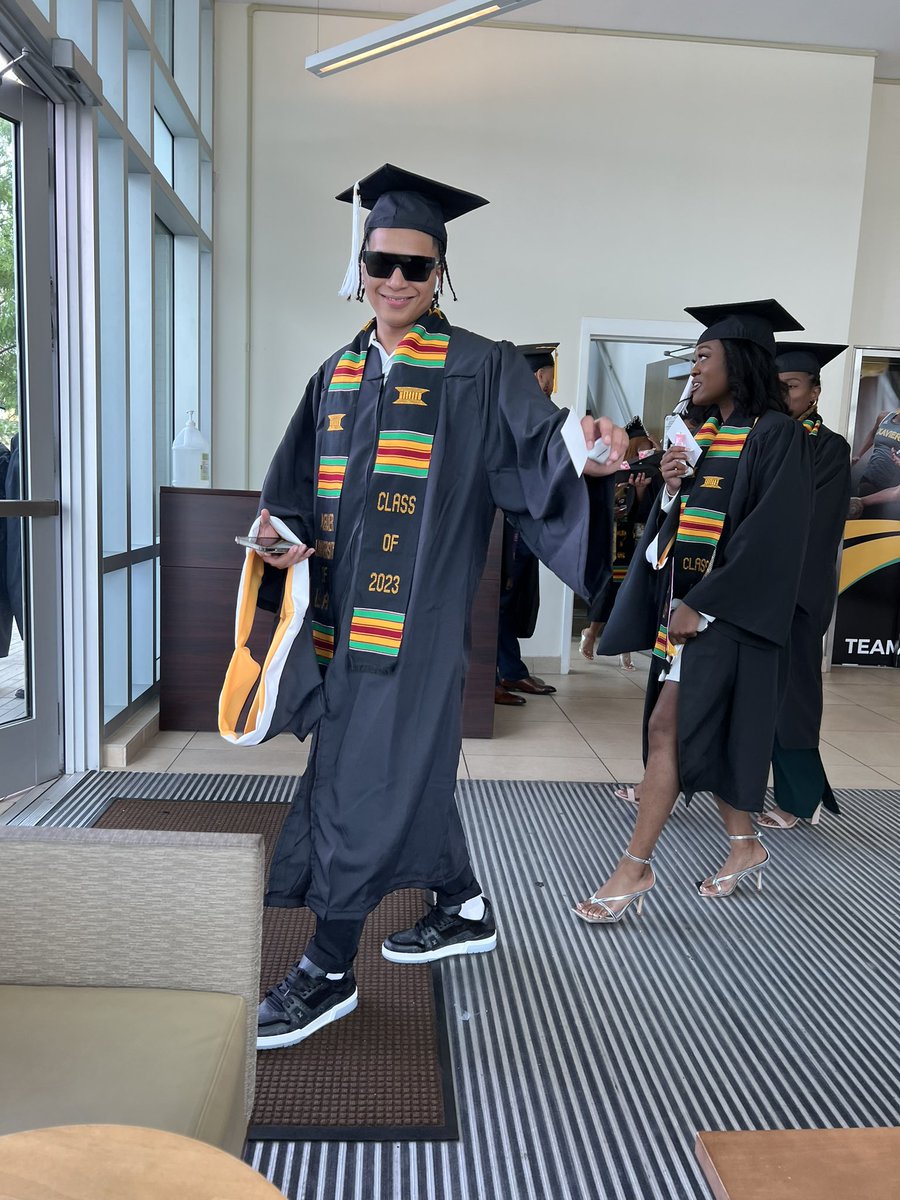 XULA Mass Comm Department (@xulamasscomm) on Twitter photo #XulaMassComm in the house as we say goodbye ♥️ to our class of 2023 … we celebrate you, your achievements and the journey ahead as future mass comm professionals 👏🏾 @xula1925 <a href="/XULAStuAffairs/">XULA Student Affairs</a> @xula_2023 <a href="/xulaherald/">The Xavier Herald</a> <a href="/Xula_Media/">XUTV</a> #XulaMassComm in the house as we say goodbye ♥️ to our class of 2023 … we celebrate you, your achievements and the journey ahead as future mass comm professionals 👏🏾 @xula1925 <a href="/XULAStuAffairs/">XULA Student Affairs</a> @xula_2023 <a href="/xulaherald/">The Xavier Herald</a> <a href="/Xula_Media/">XUTV</a>