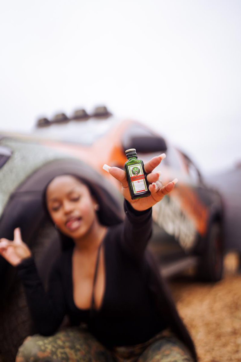 Y’all continue to #ShareTheJagermeister over there by the Bush Fire 🤩💚 Let’s see your pictures where you #ShareTheLove ? 

Mandate still remains to take #AmapianoToTheWorld 🔥