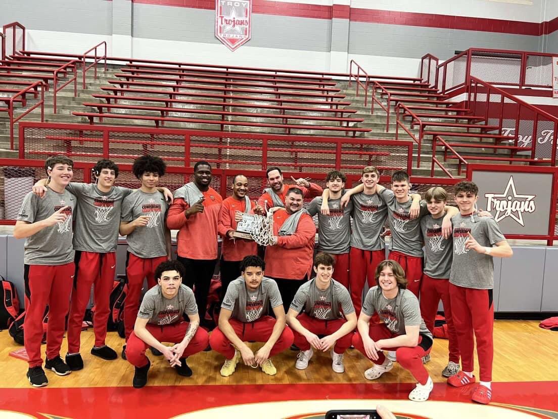 Troy Trojan Basketball (@troytrojanbball) on Twitter photo Congratulations to our 10 seniors on graduating today! We are proud of all that you have accomplished both on and off the court. We will continue to root for each one of you. Thank you all for leaving our program better than when you found it! Congratulations to our 10 seniors on graduating today! We are proud of all that you have accomplished both on and off the court. We will continue to root for each one of you. Thank you all for leaving our program better than when you found it!