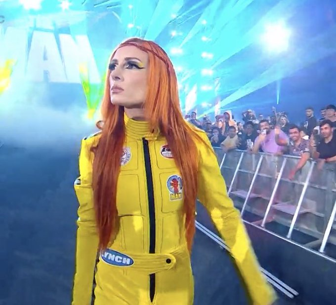 The Man Becky Lynch ☘️💛✨🤍 At Night Of Champions ✨ Digitals 📸 OMG 😍 Her  Gear / Body Suit Looked Amazing 😻 It Was Her Channeling Kill Bill…