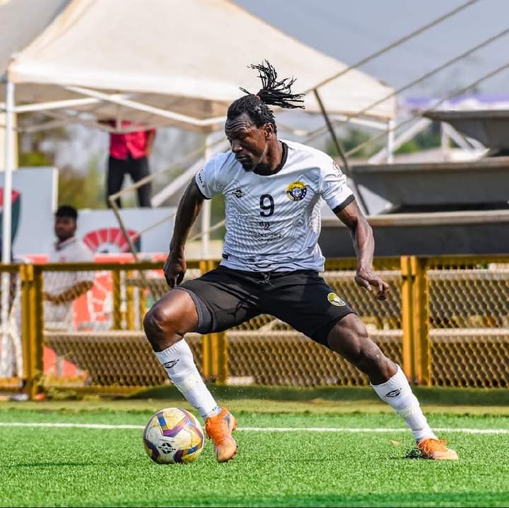 25 yo Ghanaian forward Ibrahim Nurudeen has completed his transfer from Real Kashmir FC to Mohammedan Sporting Club.
In his last stint with RKFC, he had 3 goals and  1 assist. 

#MohammedanSC #Realkashmir #Ileague #Transfers
