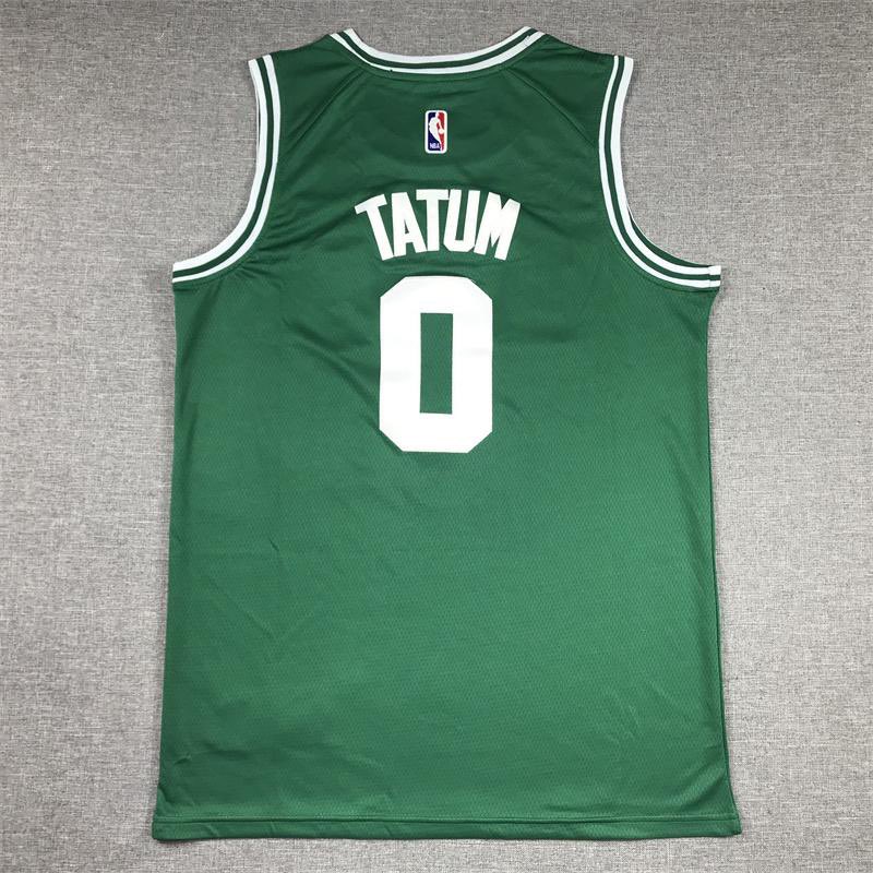 Si los Boston Celtics ganan hoy y fuerzan el GAME 7, vamos a sortear esta camiseta de Jayson Tatum entre todos los que deis RT a este tweet y nos sigáis a <a href="/BestSh0p/">⚽️ FutJerseysNBA 🏀</a> y a mi

🤞🏻🍀
