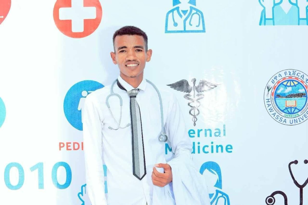 BisratBlue's tweet photo. Can y'all do something for me and help out our junior 🙏🏽 

RTs are appreciated!

A thread below ⬇️ - (Copied from Facebook) https://t.co/XucjSeonn7