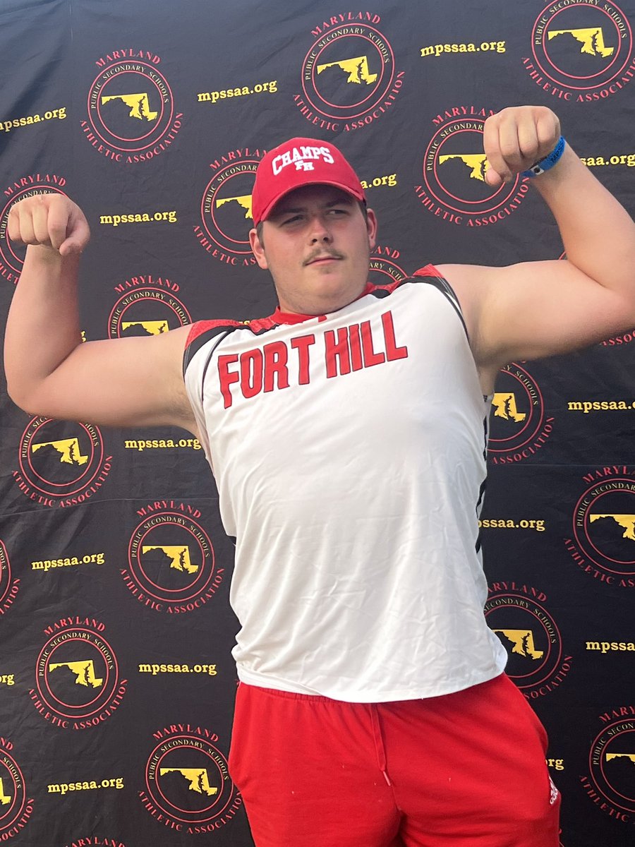 z3alkire's tweet photo. Carter Hess wins the 1A State Record in the Disc. Carter threw a 1A State record 168-0. Enjoy the show… the judges had to go chase lol https://t.co/OdCnX6qPDk