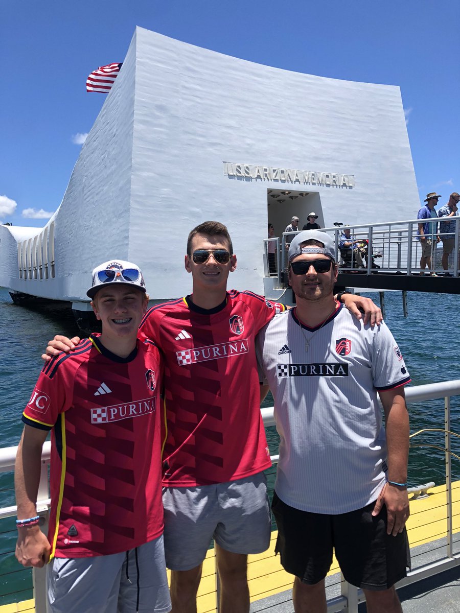 Derek Reis (@derekreis1) on Twitter photo Not in STL tonight to support <a href="/stlCITYsc/">St Louis CITY SC</a> but showing respect! Go City! Go USA 🇺🇸 <a href="/AustinReis9/">Austin Reis</a> <a href="/jreis1113/">Jacob Reis</a> @rashfordforking <a href="/1_LPfannenstiel/">Lutz Pfannenstiel</a> Not in STL tonight to support <a href="/stlCITYsc/">St Louis CITY SC</a> but showing respect! Go City! Go USA 🇺🇸 <a href="/AustinReis9/">Austin Reis</a> <a href="/jreis1113/">Jacob Reis</a> @rashfordforking <a href="/1_LPfannenstiel/">Lutz Pfannenstiel</a>