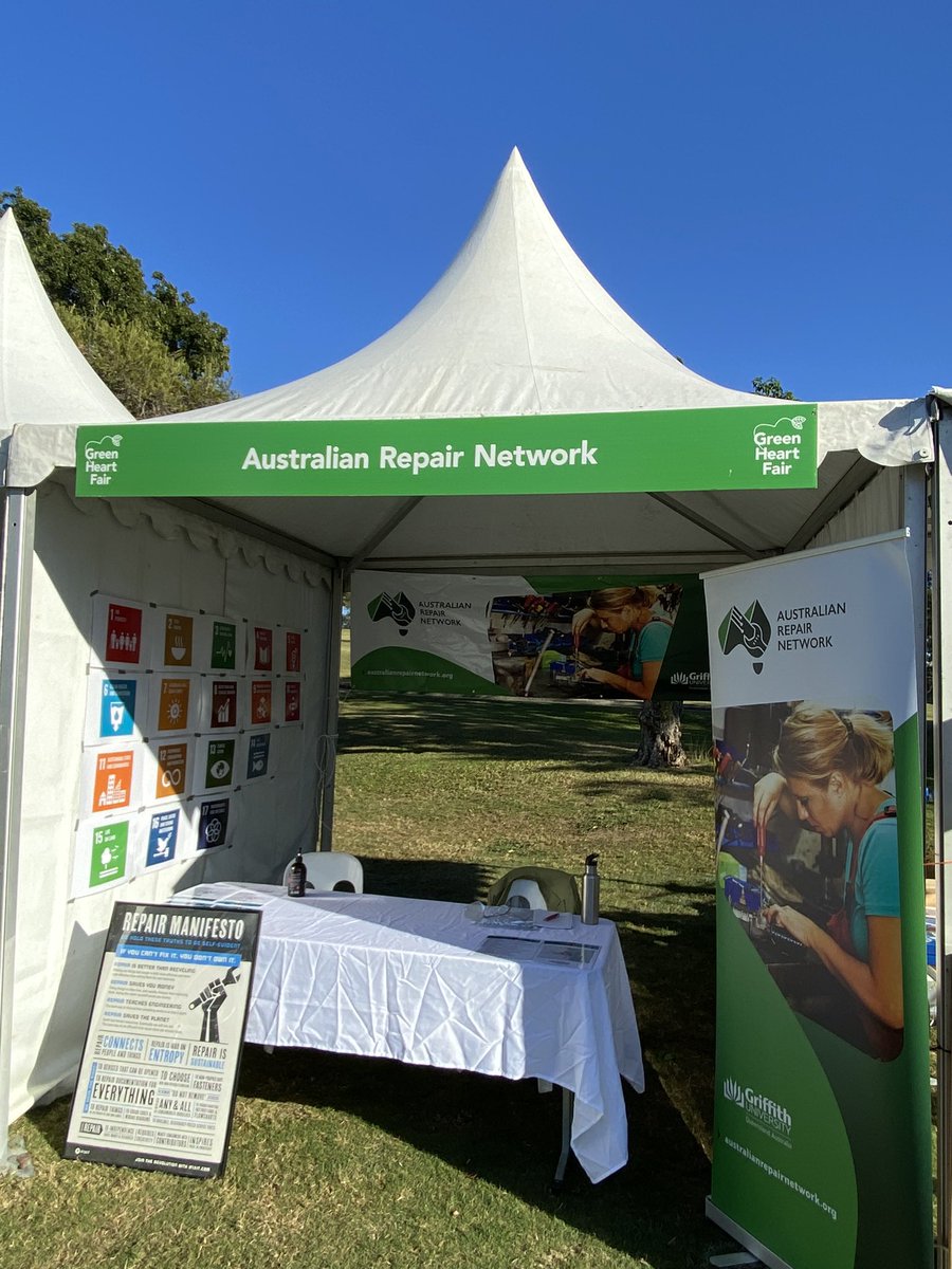 LGWiseman's tweet photo. Another beautiful day at @bnesustainable #GreenHeartFair #Barrambin #Victoriapark to raise awareness about the important role that #Repair and #RepairCafes play in our move to a #circulareconomy @Griffith_Uni @arc_gov_au #righttorepair #UNSDGs #reuse #sustainability https://t.co/YgNgZOJIV6