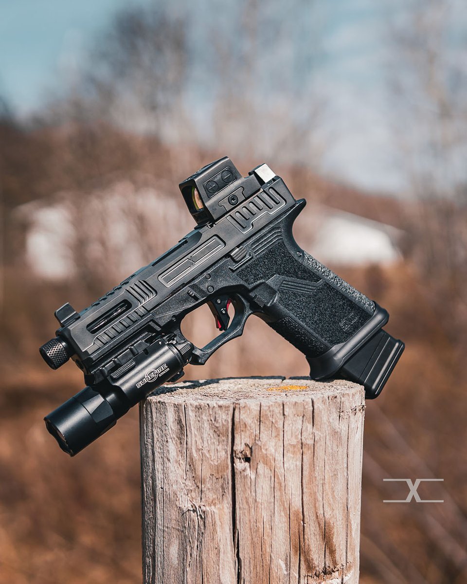 🪵 'Love the pistol, the grip is amazing, the trigger is fantastic. 10/10 recommend.'
bit.ly/41Z0SrL 
.
.
.
.
.
#FaxonFirearms #Firearms #Faxon #Manufacturing #Machining #Engineering #FamilyBusiness #MadeInUSA #Pistol #CCW #EDC #GunsDaily #SickGuns #GunChannels