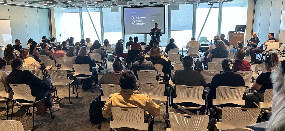 BBTNB's tweet image. Look at these teachers giving up the outdoors on a gorgeous Saturday in Toronto to learn and share innovative practices involving technology. All winners! #Explore2023 #LogicsAcademy