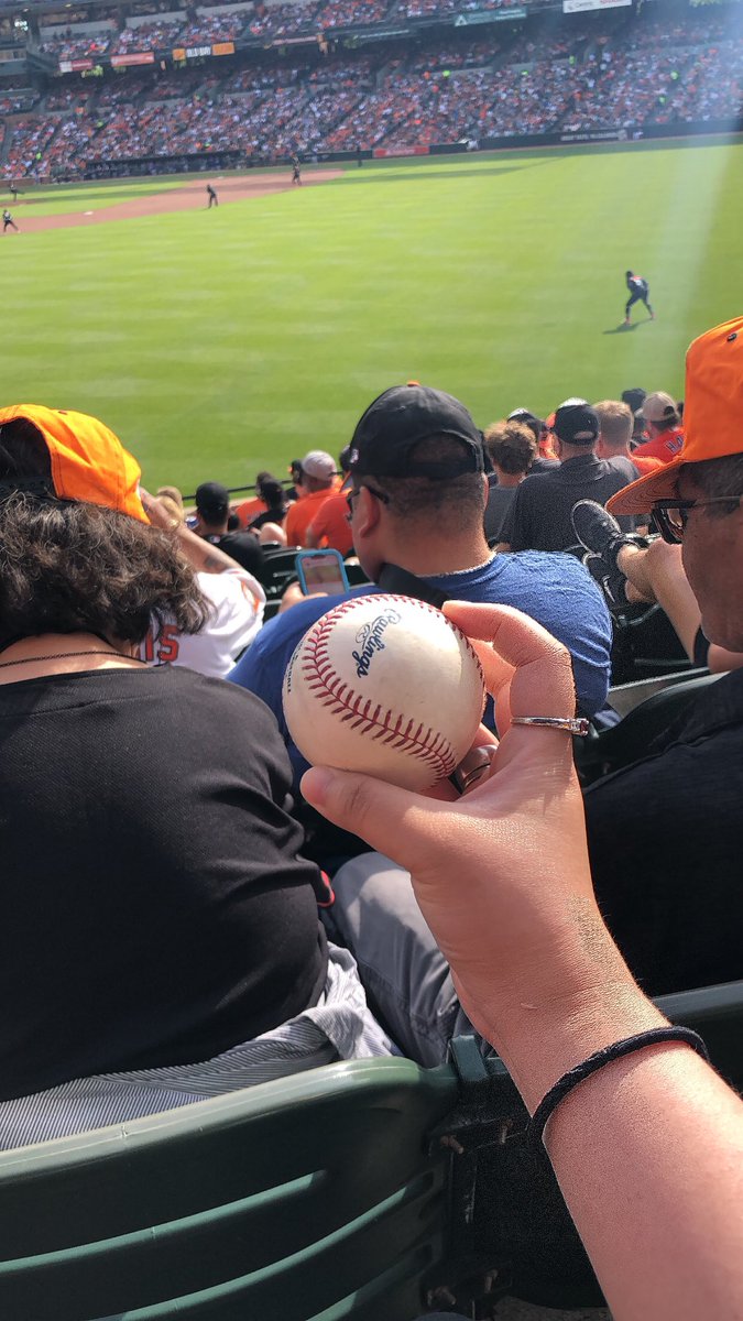 I caught my first ball today 🙌🏼