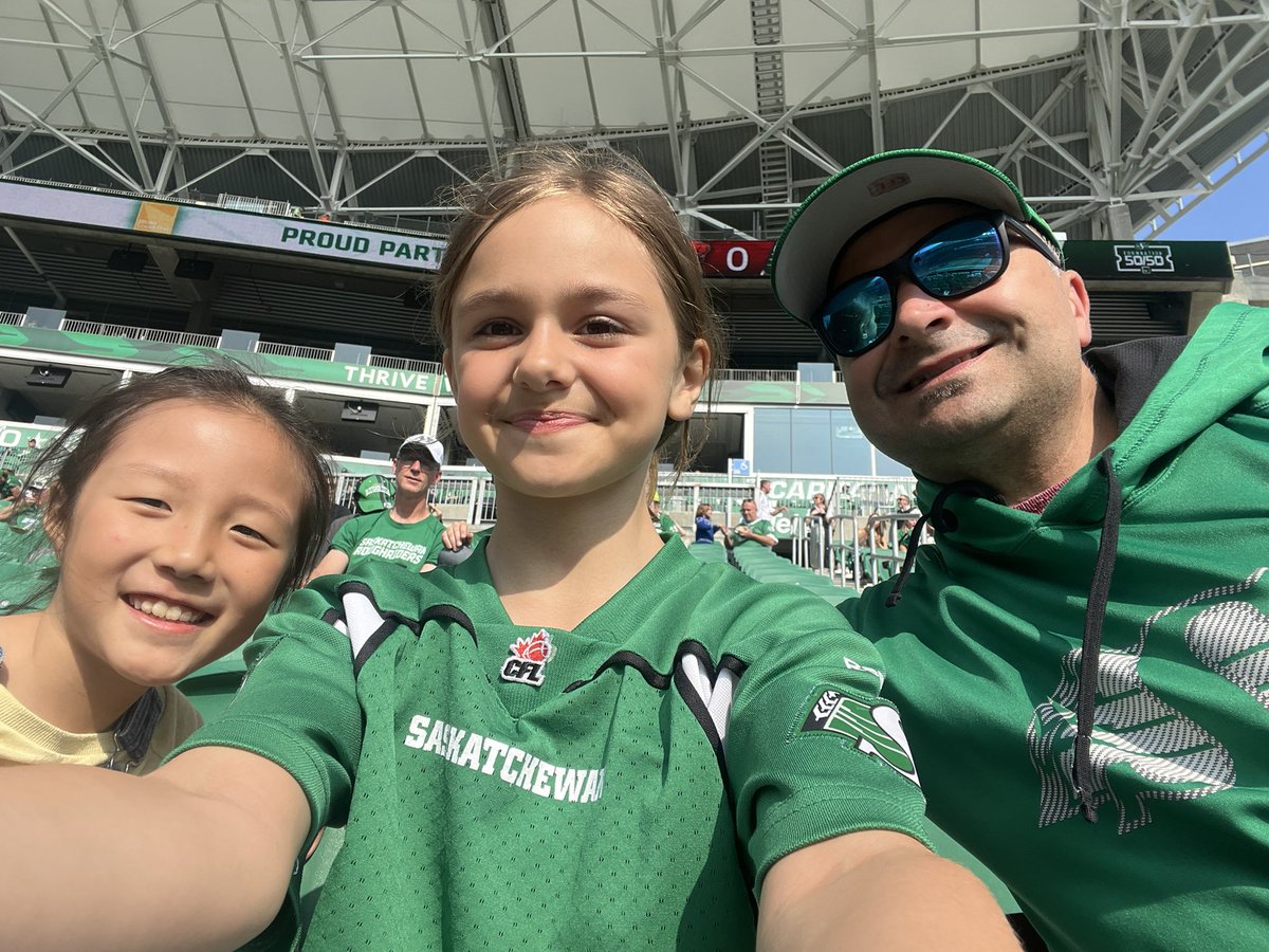 Excited to be back!!! #ALLINGREEN #RIDERSlive #Riders
