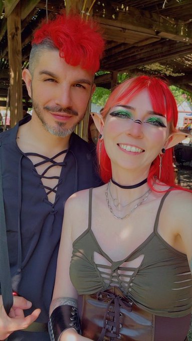 Spring Fling at the Renaissance Faire was AHHHMAZING! ⚔️ Can't wait for next time. https://t.co/mU5i<a href="/tag/maythe4thbewithyou"class="tags"><span>#maythe4thbewithyou</span></a><a href="/tag/starwarsday"class="tags"><span>#starwarsday</span></a>