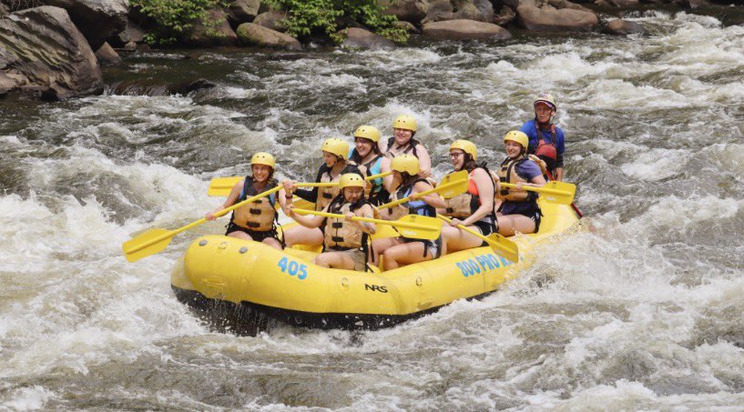 katy_canum's tweet image. anything for annie &amp;lt;3 #BacheloretteWeekend