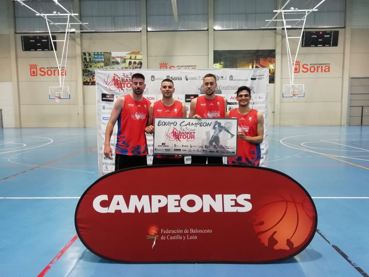 3x3SBT's tweet photo. 🏆¡Estos son los ganadores del #3x3SBT2023 Soria Open categoría absoluta!

Masculino 🏆
🥇Campeones: The inutiles
🥈Subcampeón: Wildest

Femenino 🏆
🥇Campeones: Adolfo Semillas
🥈Subcampeón: Focus in the canast https://t.co/HWH3LaVDmW