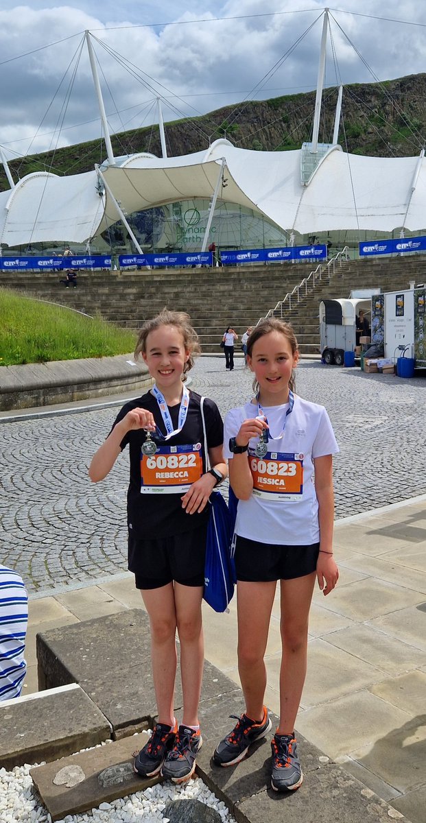 louisajm78's tweet photo. EMF 2023 2k race today in Edinburgh.  It was lovely to bump into a few friends amongst a lot of people!

@DunbarPrimary 
@P5Dunbar 
@DunbarAS 
@susan_lyle https://t.co/0h6syjo7gE