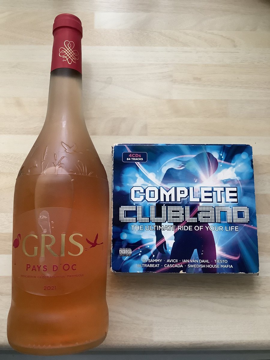 Booze and music time 😎👍 #Clubland #Wine #BankHolidayWeekend