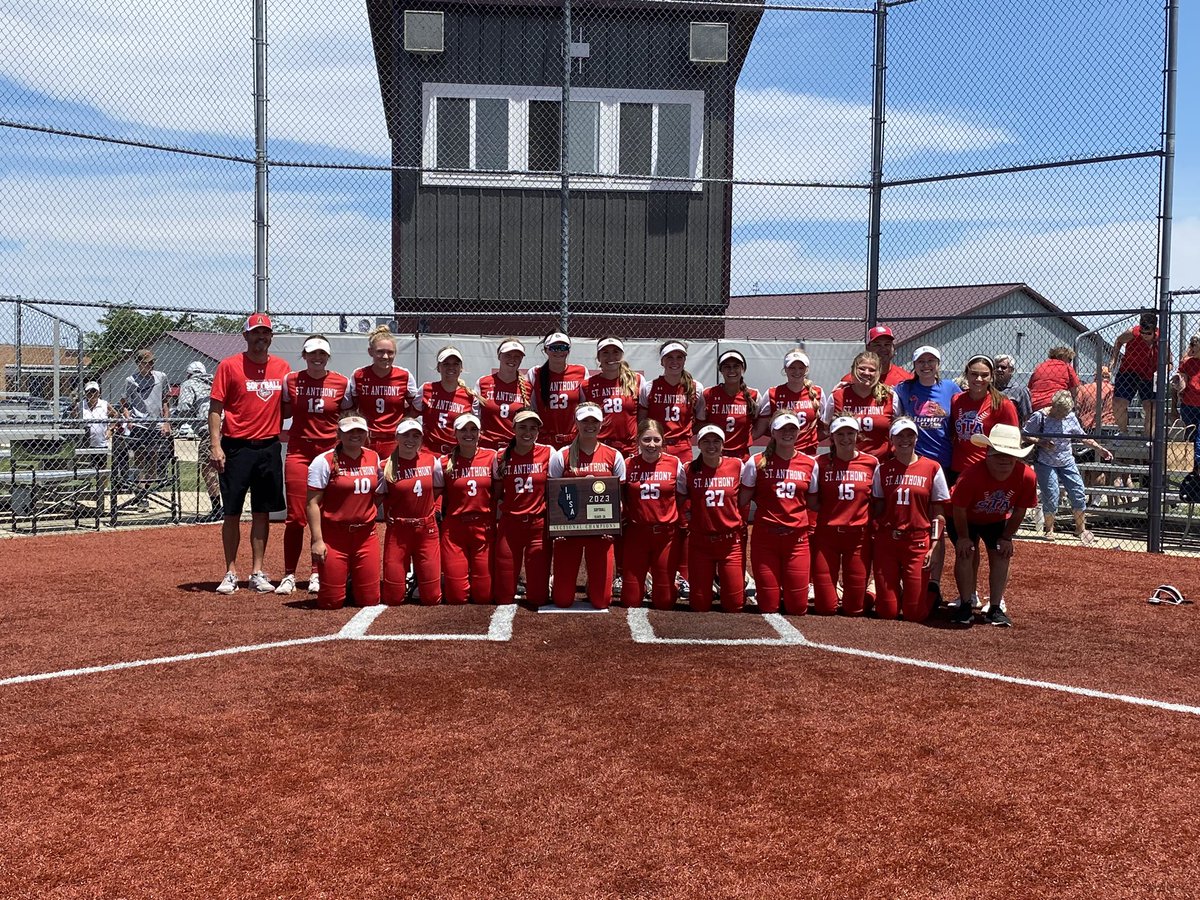 AdaleahW's tweet photo. ✅Cross the creek champs!
✅NTC Champs!
✅City Series Champs!🧹🧹
✅IHSA 2A regional Champs!
✅2A sectional Champs!
🔲 Next up, Super Sectionals!
#Letskeepitrolling #Dawgs
@STASBALL1 @GavanWernsing https://t.co/QRcucdZg5h