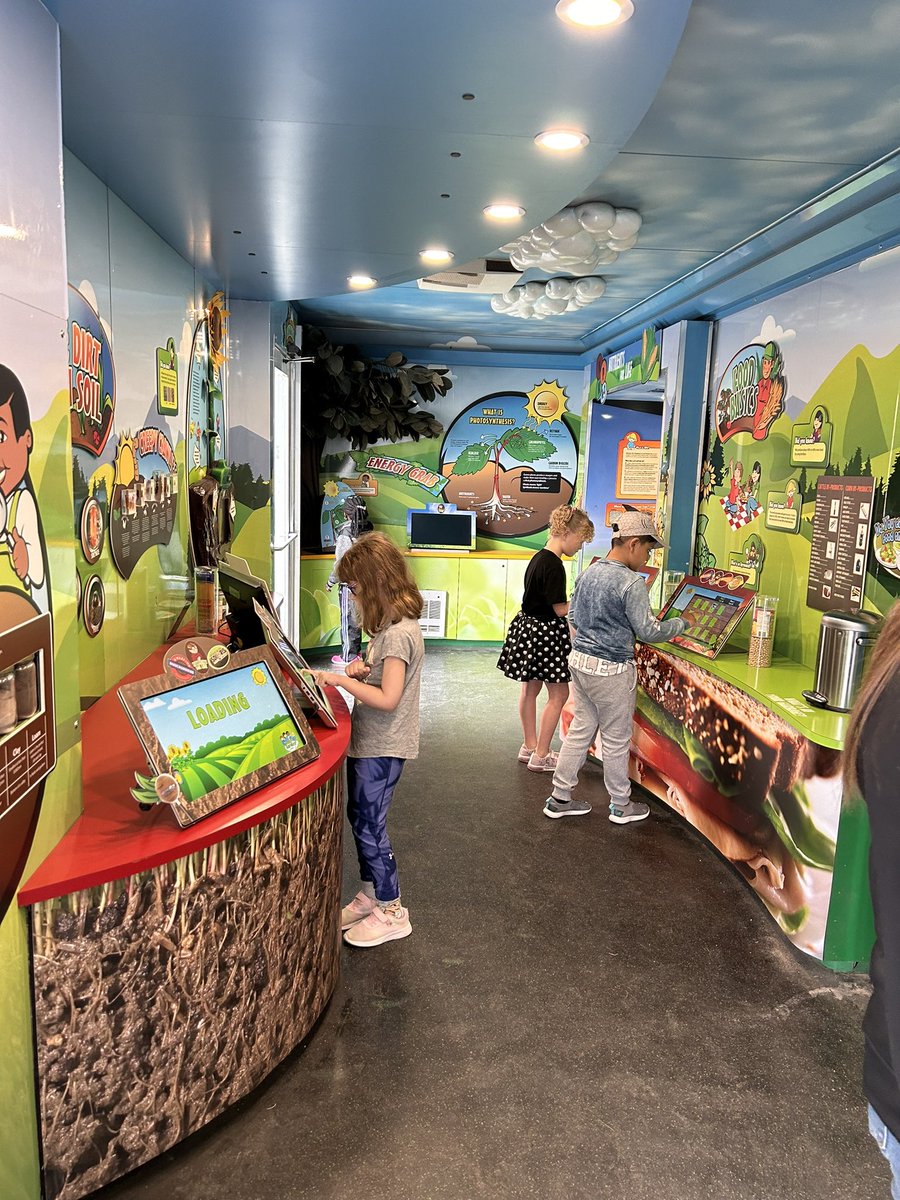 Prince Arthur Community School tweet media