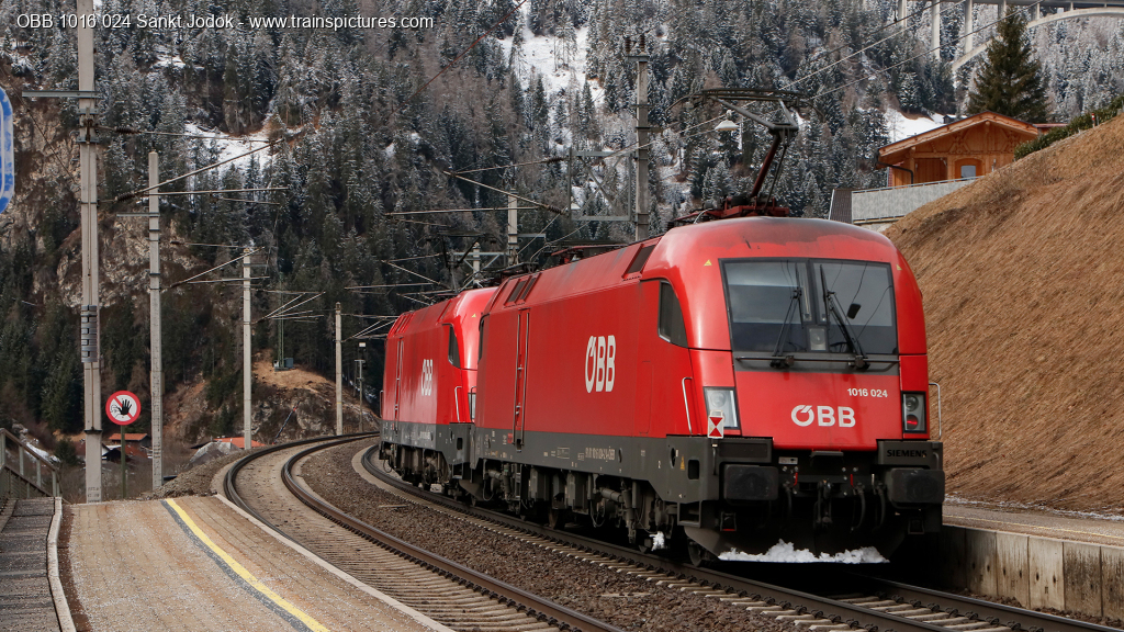 Rubrica: Taurus e Dintorni

OBB 1016 024 Sankt Jodok, 03/03/2020

Foto 1920x1080 FullHD: trainspictures.com/foto/1726-obb_…

 #fotografieferroviarie #treni #trainspictures #railpictures #ferrovia #obb #obb1016 #austria #austria #tirolo #tyrol #bezirkinnsbruckland #gemeindeschmirn