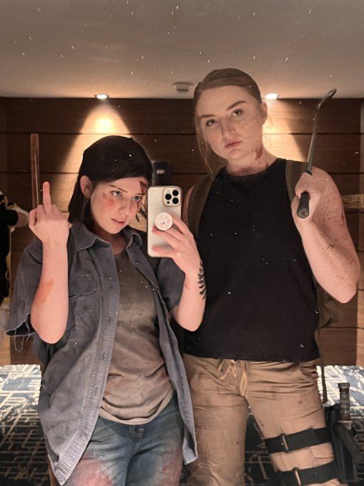 Just two besties going golfing at momocon :) https://t.co/fumvvriPP8