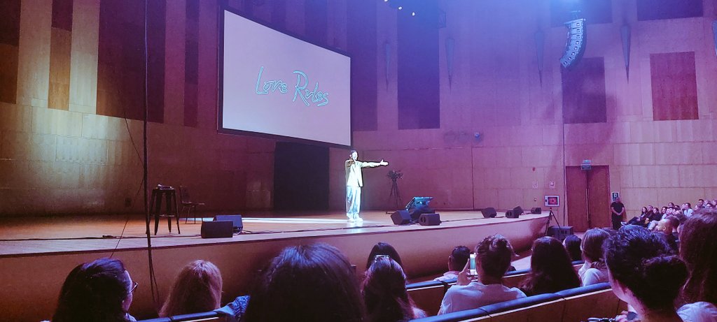 lisetbarmas's tweet photo. Thank you 🤗 @jayshetty
For this emotional and amazing show 🙌❤️. We need more of this around the world.
#ruleoflove #jayshatty https://t.co/d22RPZsMMm