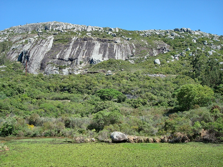 agustinthedev's tweet photo. @PalmSavanna @JakeNomada It's not a mountain, they're called sierras or cerros

You're right tho, we don't have mountains 😅 https://t.co/kYxeRuOFjb