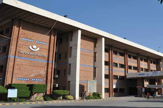 DunyaNews's tweet photo. چلڈرن ہسپتال میں اوور ہیٹ سے جھلسنے والی بچی دم توڑ گئی #Childrenhospital #Inquiryteam #Lahore https://t.co/Q3SmdlS2Ef https://t.co/onMKXIxJ9F