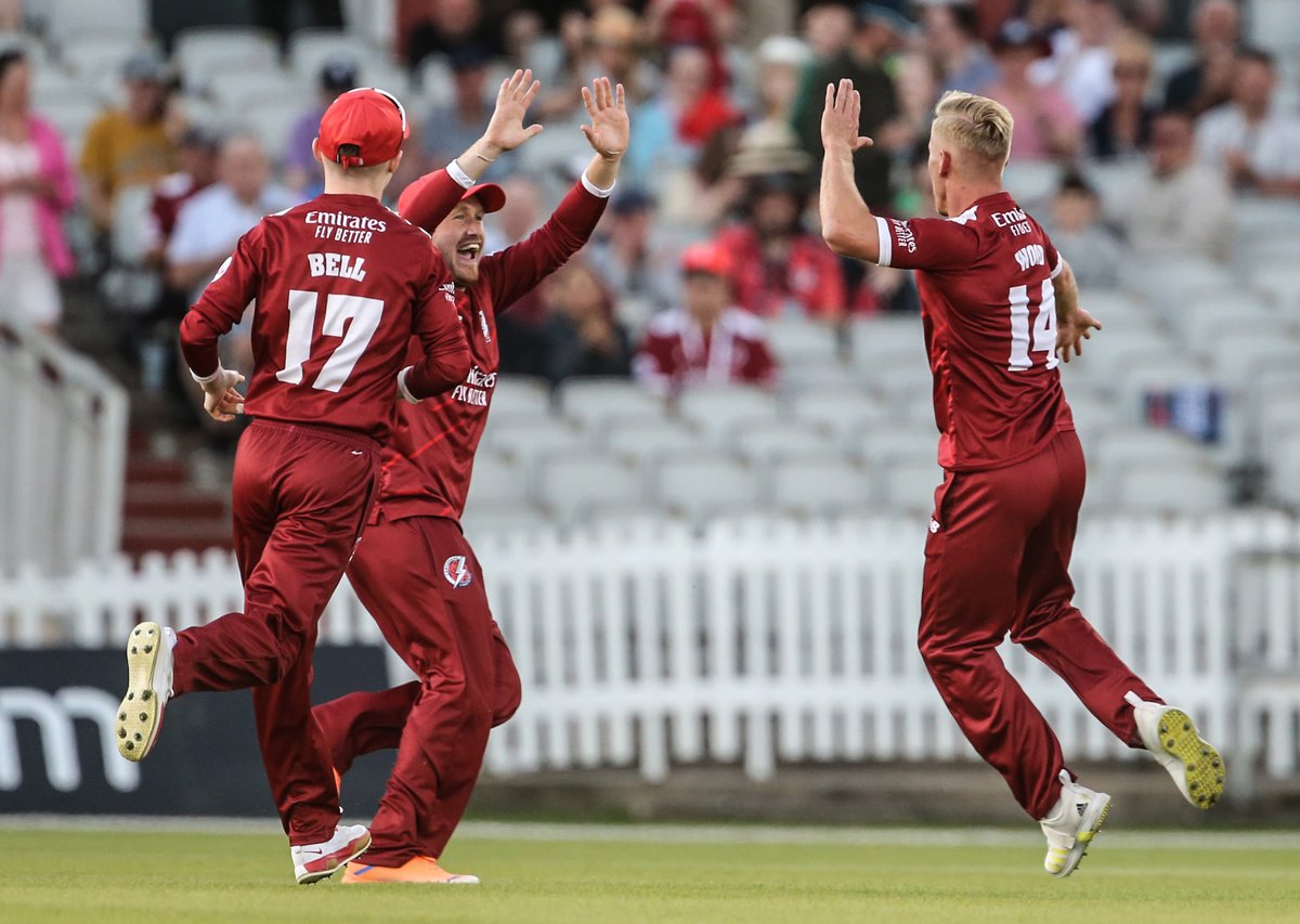 📸 WATCH. HIM. GO!

@lwood_95 🔥🔥🔥

⚡ #LightningStrikes