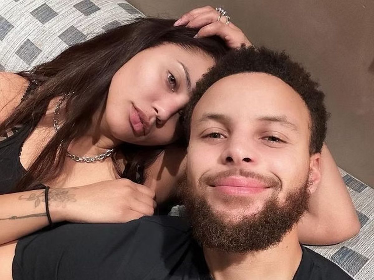 LakersSNI's tweet photo. Warriors Ace Steph Curry &amp; Wife Ayesha In An Open Relationship? Wife Slams “Red Table Talk” For Twisting Her Words
https://t.co/RfjXe1tAiy 
#LakersNation #lakerswin #lakers #NBA #NBA2K22 #NBA2K22 #NBATwitter #NBAextra #ESPN #NBAEasternConference #LeBronJames #lebron https://t.co/i9LYIyDLve