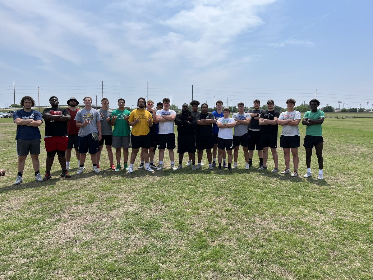 Coach James Tabor tweet media