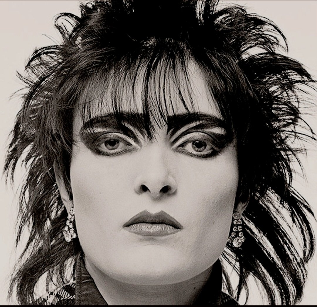 Happy Birthday   SIOUXSIE SIOUX 