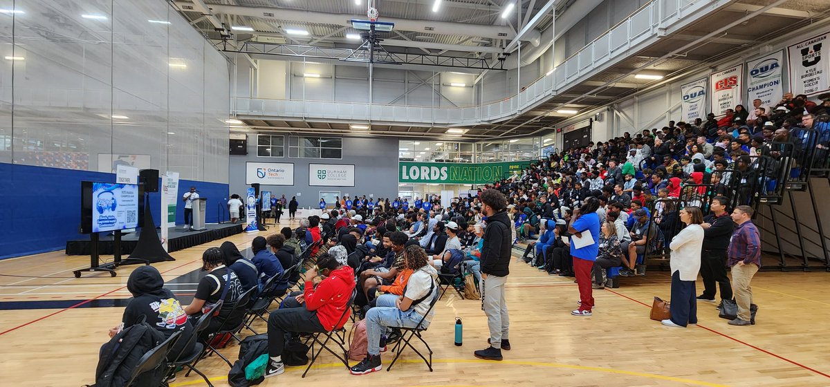 CTwitchin tweet media