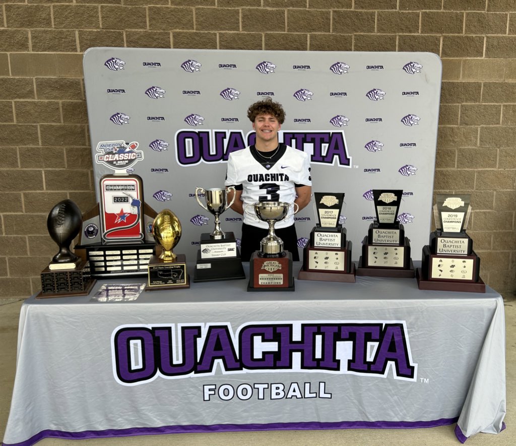 Cutter Burrow (@cutter_burrow) on Twitter photo Big thanks to <a href="/Coach_Scott2000/">Hunter Scott</a> for inviting me to the <a href="/OuachitaFB/">Ouachita Football</a> Tiger Stripes Under the Lights Prospect Camp. Throughly enjoyed being able to both learn and compete yesterday! Big thanks to <a href="/Coach_Scott2000/">Hunter Scott</a> for inviting me to the <a href="/OuachitaFB/">Ouachita Football</a> Tiger Stripes Under the Lights Prospect Camp. Throughly enjoyed being able to both learn and compete yesterday!