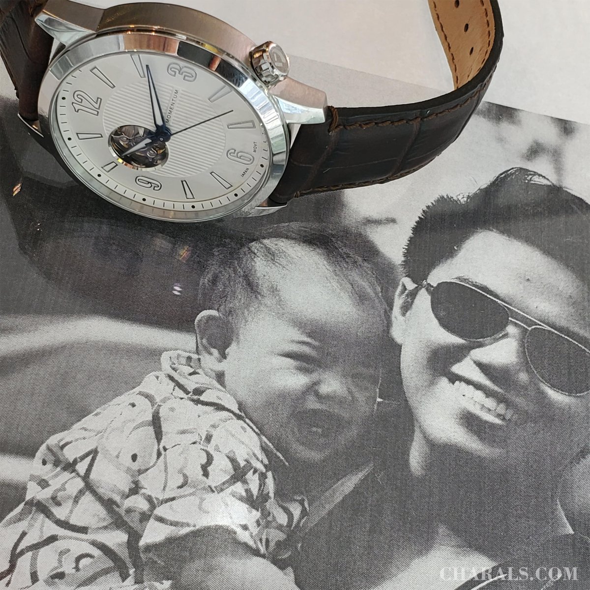 Time is the most precious commodity there is. Spend it wisely. Gift it to the ones who matter most. Happy Father's Day. #fathersday #fathersdaygift #watchgift #nicewatch #gifttime #timeisprecious #vancouverluxurystore #vancouvergiftstore #shoplocalvancouver #yaletown