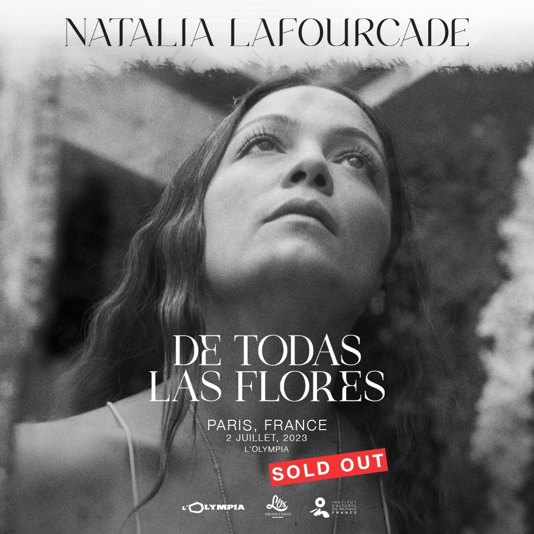 lafourcade's tweet photo. ¡GRACIAS MI GENTE LINDA! Estoy feliz y mi equipo de trabajo también. Se nos van agotando entradas para #detodaslasflorestour ya nos vemos pronto Paris ❤️ ¡Viva la vida! @OLYMPIAHALL https://t.co/1U4mLuKcPu