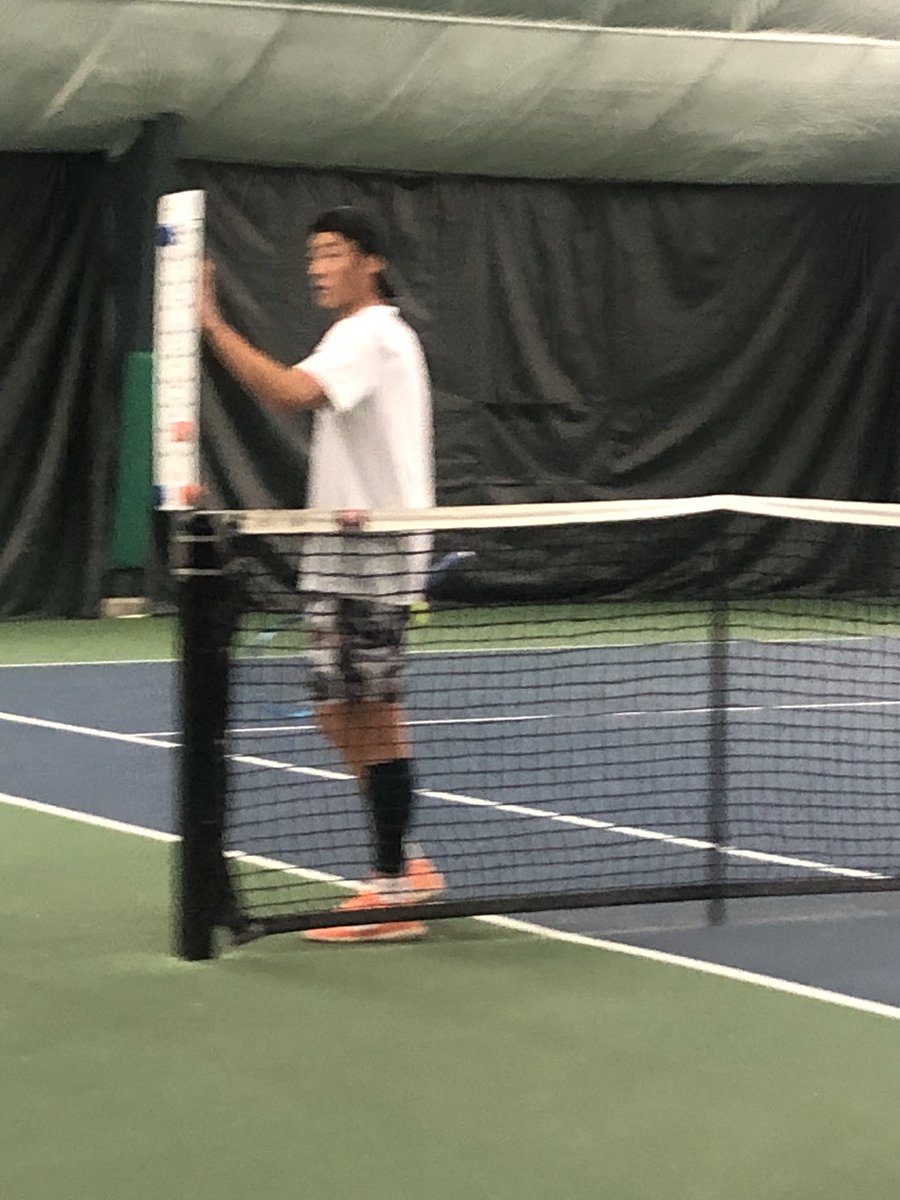 TWolvesJHS's tweet image. Jackson’s Ben Lee takes the First Set in the 4A State Final  Match 6-2.  🎾💚🖤🎾