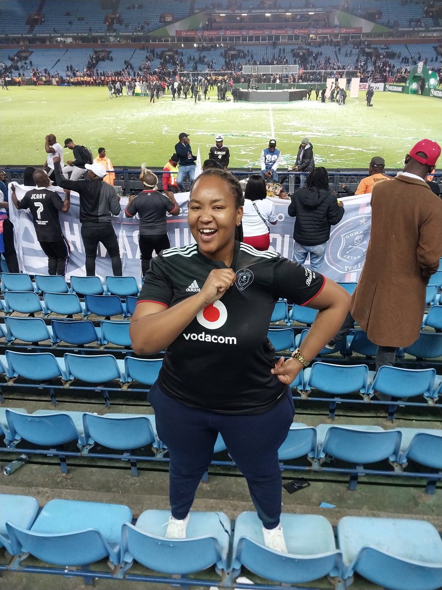 A Buccaneer in good standing... Please.🥰🏴‍☠️ 
This Orlando Pirates will kill us ka happiness tuu😌🥺🤭🤭❤️❤️☠️☠️🏴‍☠️🏴‍☠️
#OrlandoPirates 
#OnceAlways 
#NedbankCupFinal