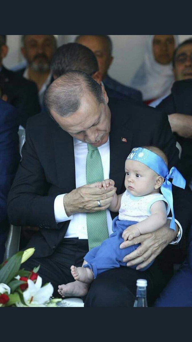 ramazancan0071's tweet photo. Bak kardeşim 
Yarının telafisi yok keşke demeyelim…
@RTErdogan https://t.co/dUZW4q6XyD