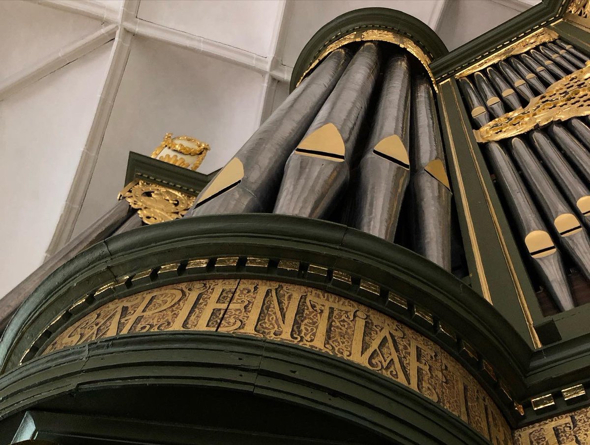 Zondagavond 4 juni 20u speel ik op dit prachtige Groningse goud. Werken van Van Noordt, Scheidemann, Buxtehude, Bruhns en Bach. 
Welkom! #loppersum #petruspauluskerk #orgelconcert #oudemuziek <a href="/Mooigrunnen/">Mooigrunnen®</a> <a href="/GroningerKerken/">Groninger Kerken</a> <a href="/kerkalspodium/">Kerk als Podium</a> <a href="/vvvBedum/">VVV Het Hogeland-Bedum</a> <a href="/LoppersumNL/">Loppersum Citytweet</a> <a href="/GroningseR/">Dasjagoud reisadvies</a>