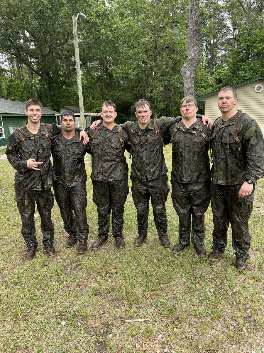 MatteoBianchi29's tweet photo. Plebe Year @NavalAcademy https://t.co/U1ShSFhb94