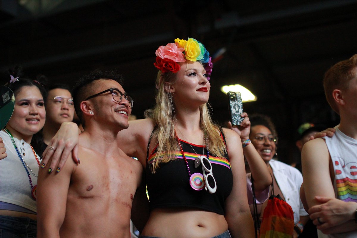 dallasprideorg's tweet photo. Join us for a weekend of music, fun, and colorful festivities honoring the LGBTQ+ community and showing support for inclusivity and diversity.
Dallas Pride is just ONE WEEK away! June 3-4 at Fair Park Dallas
#dallaspride2023 #40andFab
π³οΈβπ Dallas Pride Music Festival Presented by Miller Lite: June 3 | 11 AM - 9 PM
π³οΈβπ Family Pride Zone & Teen Pride: June 3 | 11 AM - 6 PM
π³οΈβπ Alan Ross Freedom Parade Presented by Corona: June 4 | 2 PM | FREE FOR ALL
For info and tickets, see link in bio or visit
https://t.co/gaS2xSm2kA
#pride #musicfestival #pridefestival #dallas #dallaspride #lgbtq