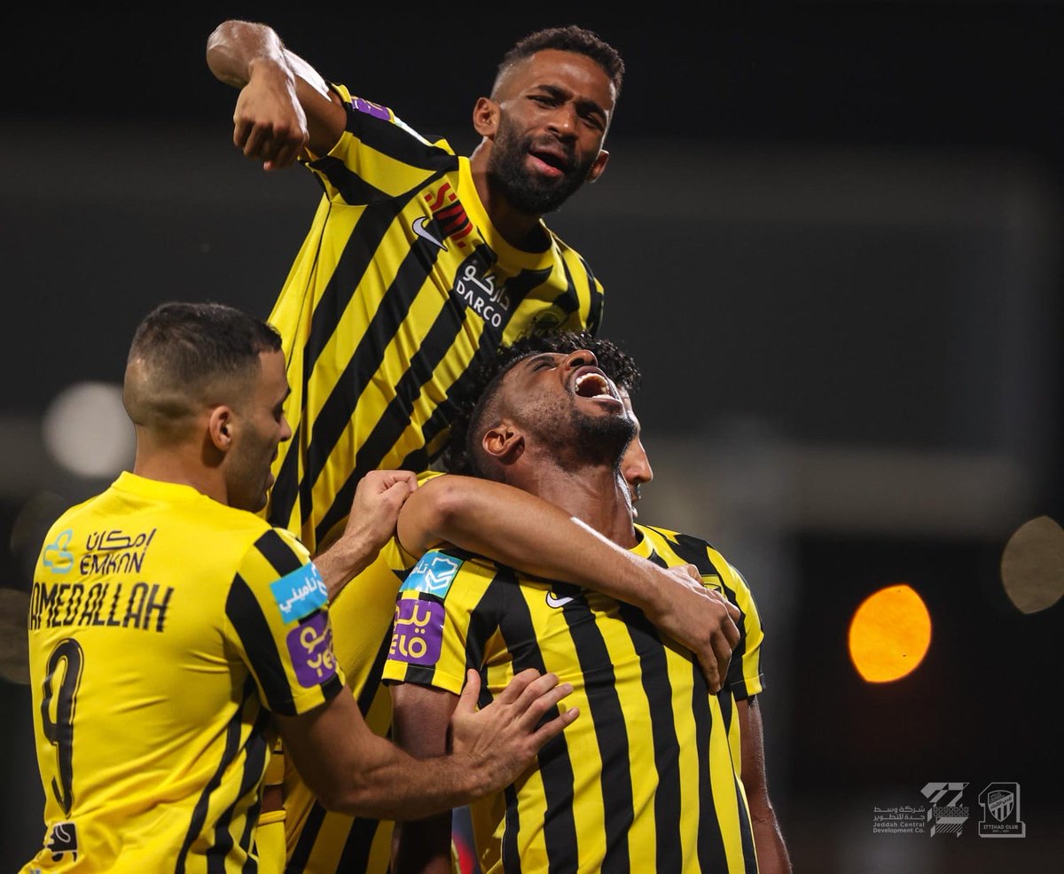 N_Zekri's tweet photo. الف مبروك لجمهور  #الاتحاد .اللقب🏆   
#الاتحاد_الفيحاء
#النصر_الاتفاق https://t.co/L7zpT45qjrأكشن_مع_وليد https://t.co/SWxwo7rdAY