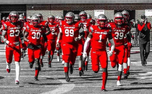 AmirPinkard5's tweet photo. #AGTG Beyond grateful to receive my first offer from @UVAWiseCavsFB !! @Modelfball @Coach_LopezCavs @coachjdavis_ @RecruitGeorgia @NwGaFootball https://t.co/lm90npYT6W