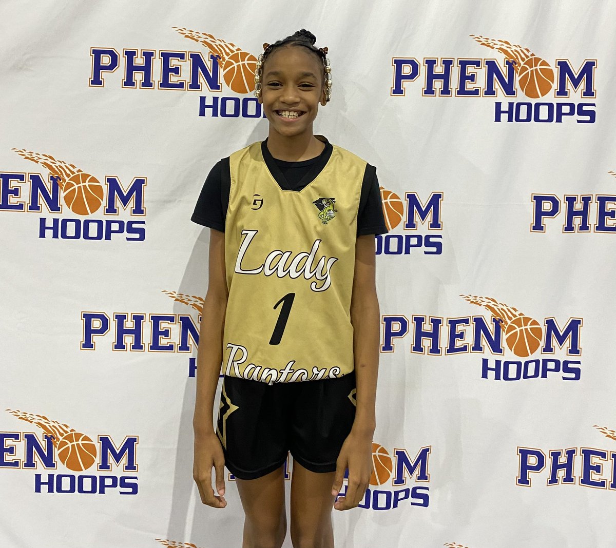 Lady Phenom Hoops (@ladyphenomhoops) on Twitter photo MVP: Carolina Lady Raptors
Shamariel Smith 16 points
#LadyPhenomMDC <a href="/Phenom_Hoops/">Phenom Hoop Report</a> <a href="/PhenomExposure/">Phenom_Exposure</a> MVP: Carolina Lady Raptors
Shamariel Smith 16 points
#LadyPhenomMDC <a href="/Phenom_Hoops/">Phenom Hoop Report</a> <a href="/PhenomExposure/">Phenom_Exposure</a>