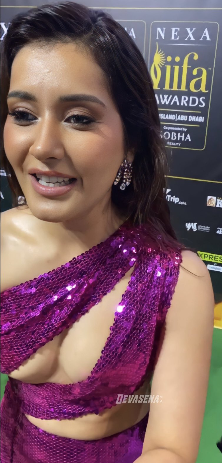 FxKRWEgWcAI85Fh?format=jpg&name=large