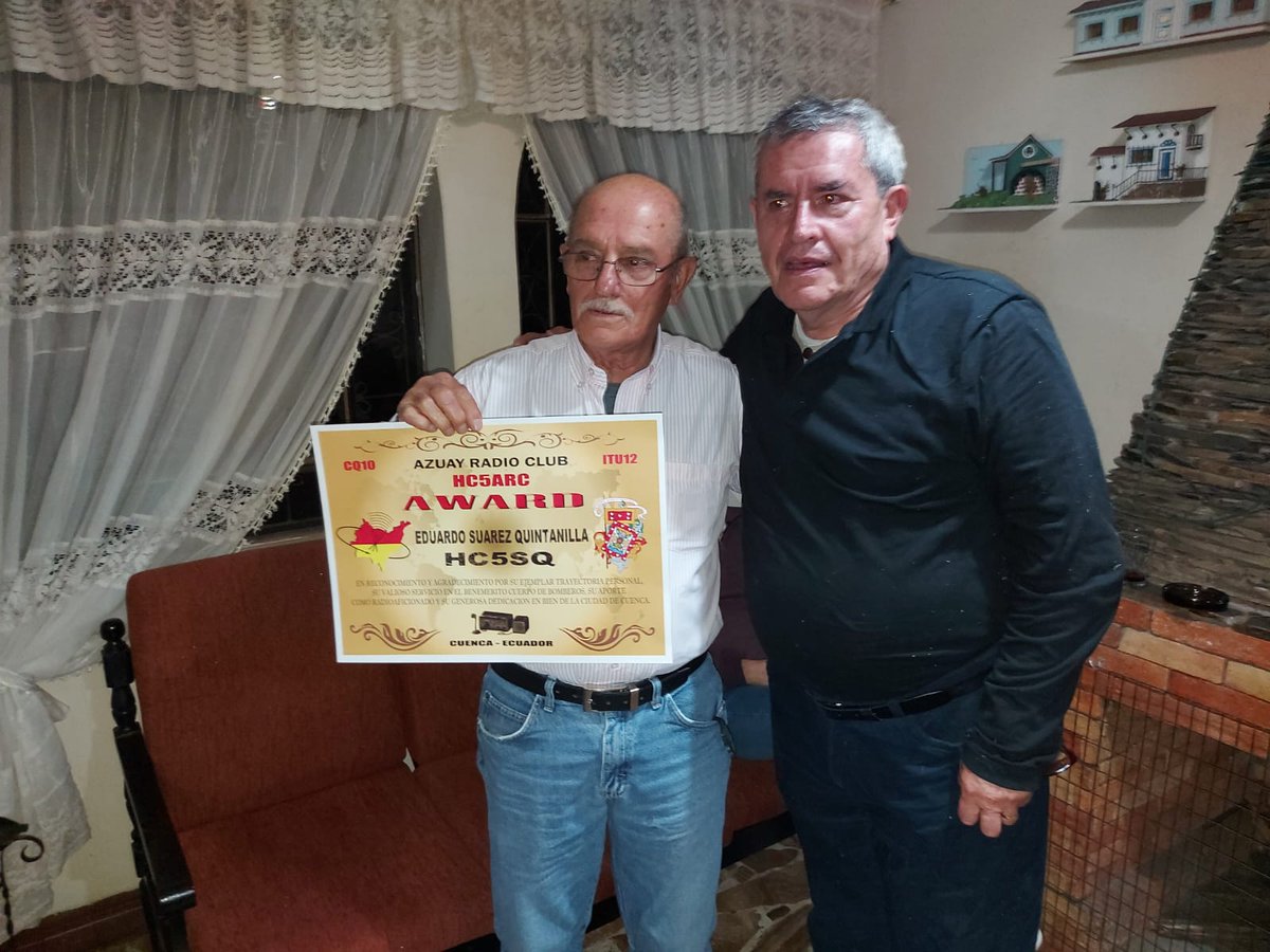 El Azuay Radio Club expresa su reconocimiento a nuestro apreciado colega Eduardo Suárez Quintanilla HC5SQ
