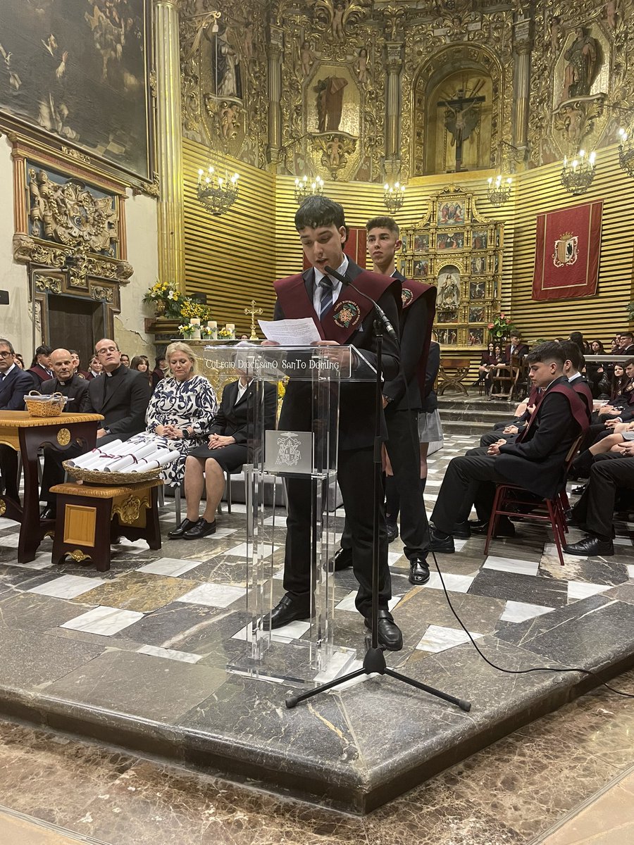 🧑‍🎓«Santo Domingo, nuestra casa». Discurso de los alumnos de 2º de Bachillerato en su Acto de Graduación 👩🏻‍🎓 
➡️colegio.cdsantodomingo.com/2023/05/20/san…