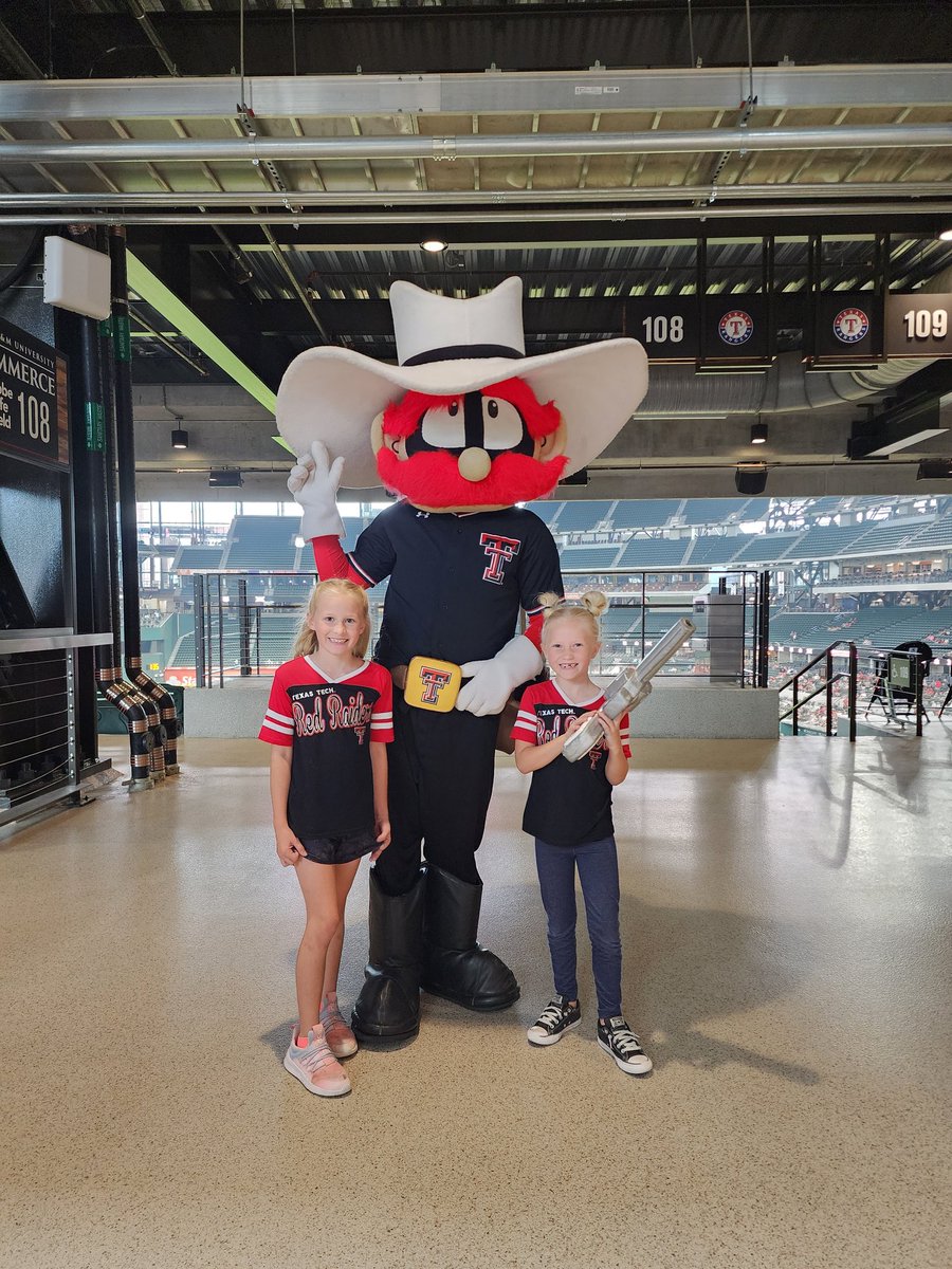 Mrs.Woolverton tweet media