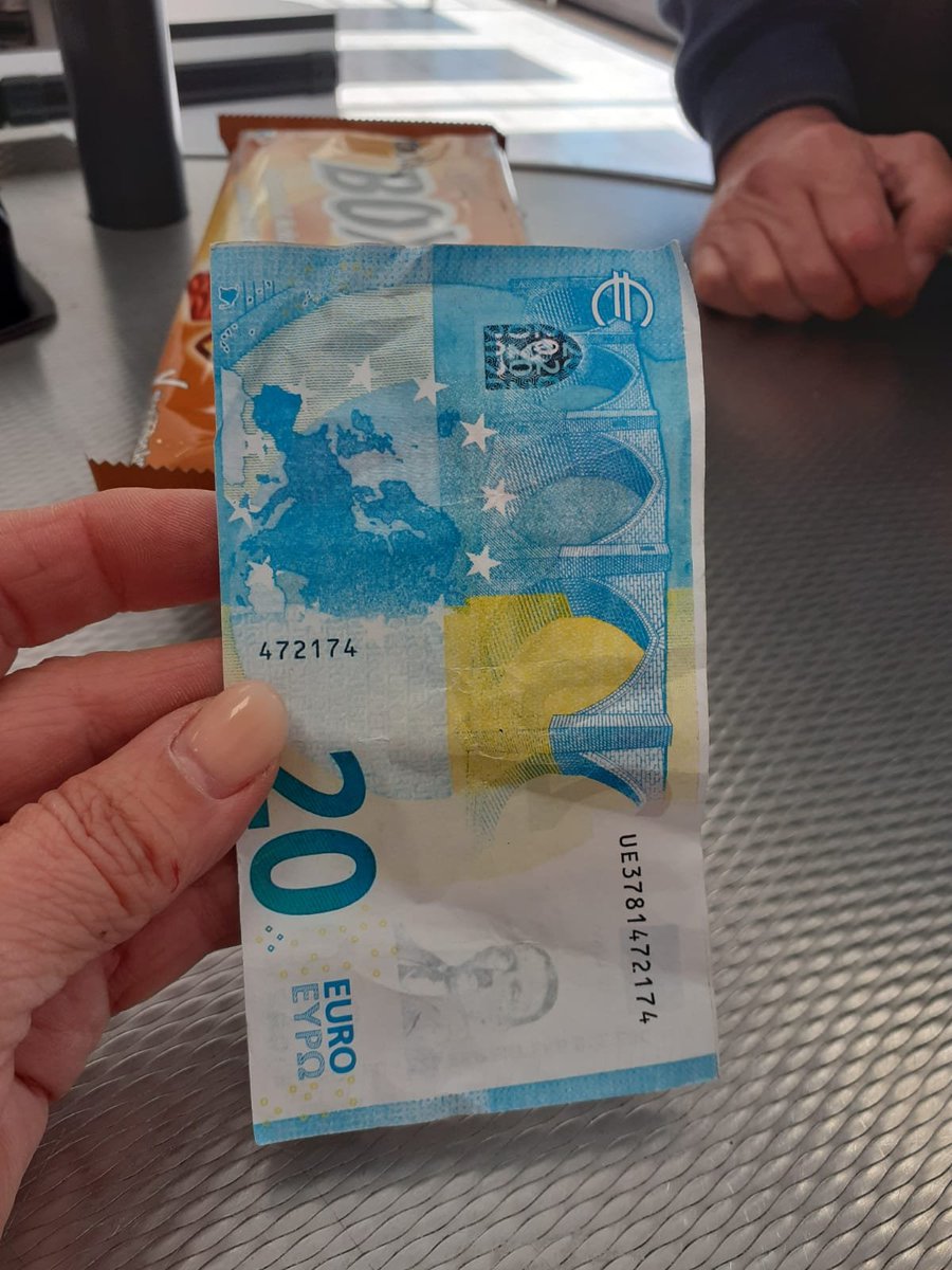 The new 20 €uro bills look lit 🔥

This is what the EU should be all about 💙🇪🇺